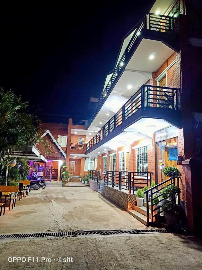 Full Moon Guesthouse Kalaw Buitenkant foto